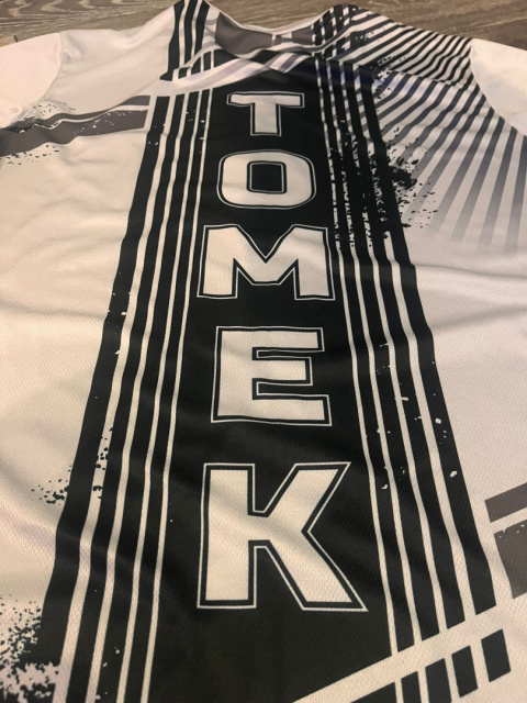 Koszulka personalizowana DARTONIKA szara Koszulka personalizowana DARTONIKA szara