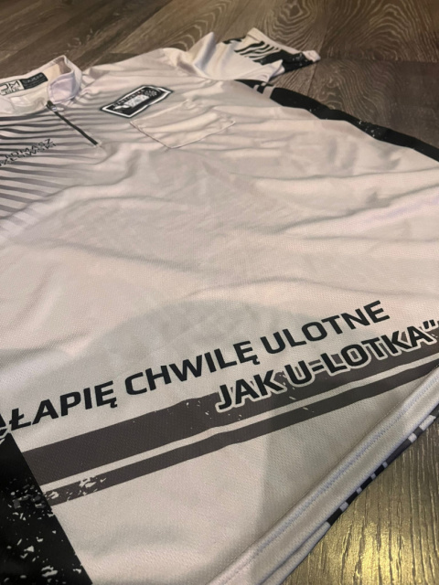 Koszulka personalizowana DARTONIKA szara Koszulka personalizowana DARTONIKA szara