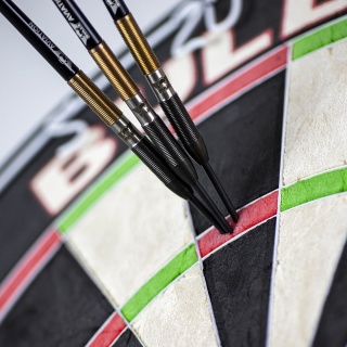 Lotki Bull’s Aviation 90% – Steel Tip Darts