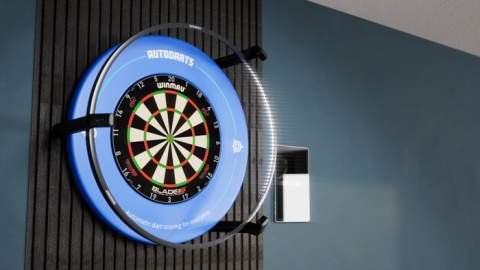 AutoDarts Vantage – automatyczny system liczenia punktów